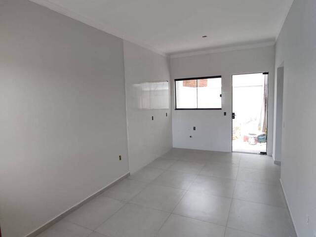 Casa para Venda em Barra Velha - 4